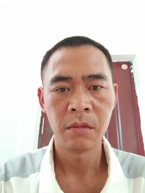 寻爱的第一张照片--莆田婚介网