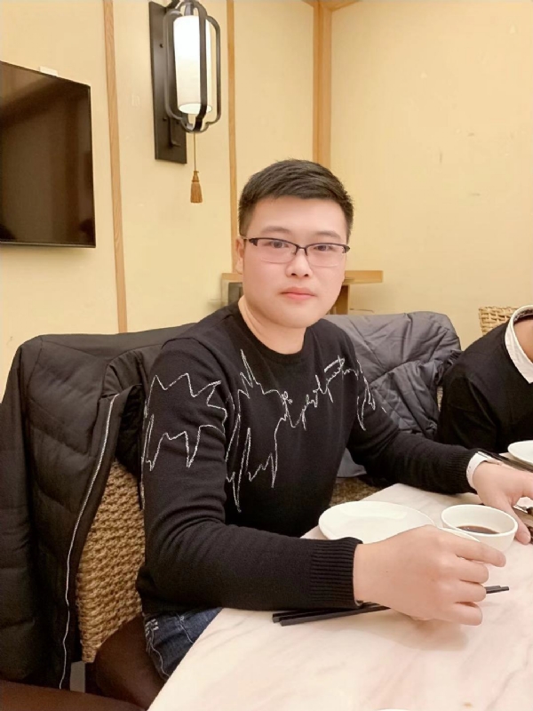 YIDA的第一张照片--莆田婚介网
