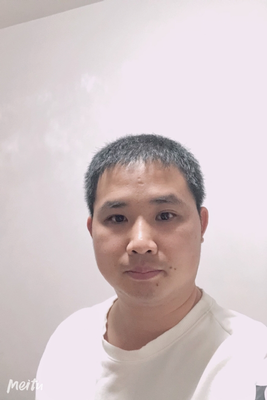 小梁的第一张照片--莆田婚介网