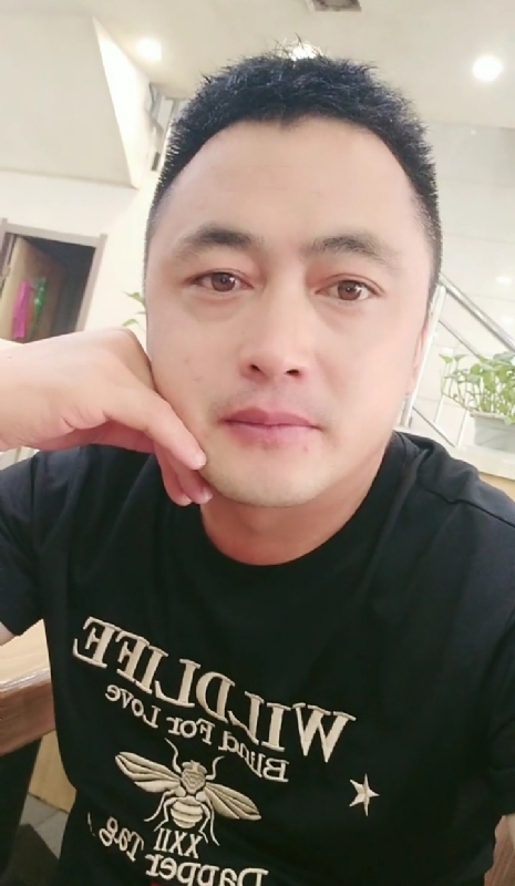 廖艾德的第一张照片--莆田婚介网