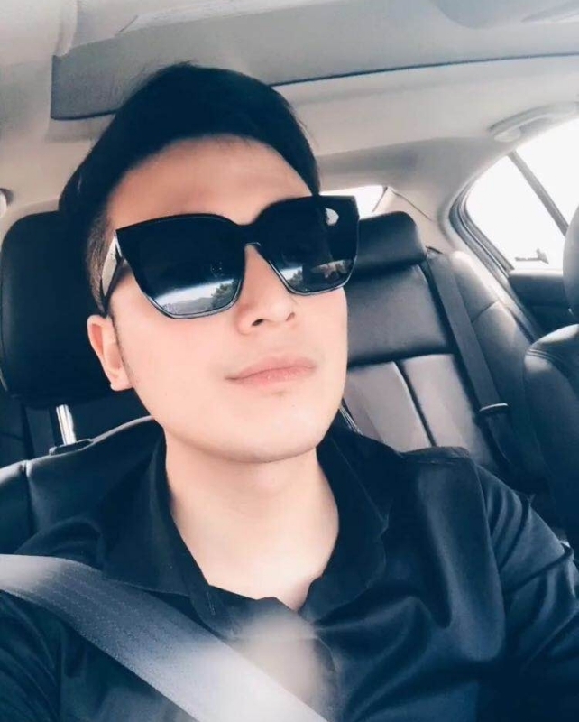 沉稳的第一张照片--莆田婚介网