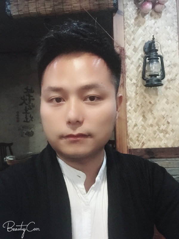 亦初的第一张照片--莆田婚介网