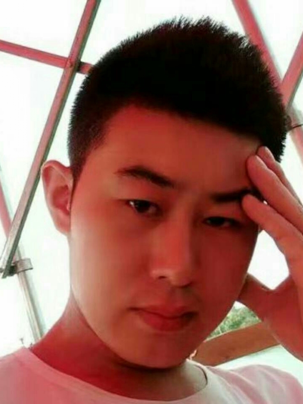 淡漠的第二张照片--莆田婚介网