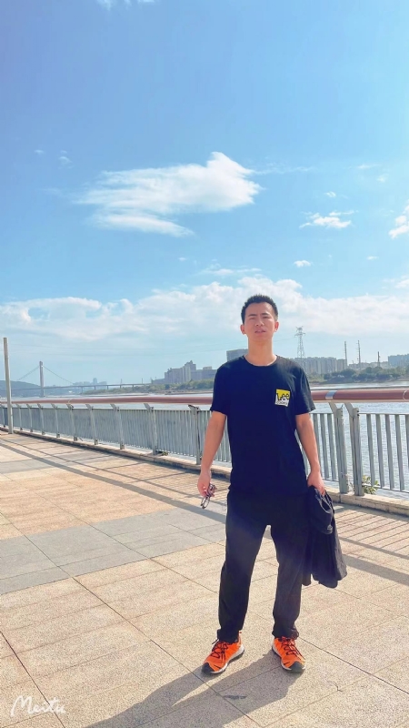 小螃蟹的第一张照片--莆田婚介网