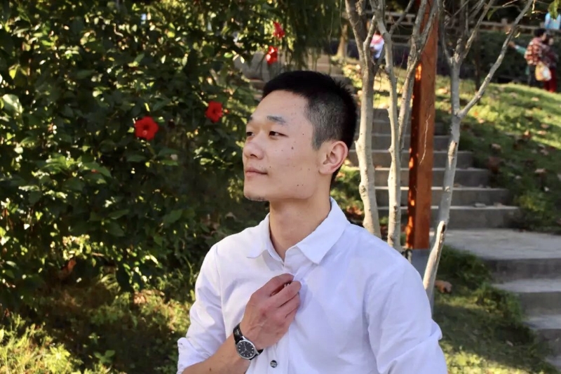落落大方的第一张照片--莆田婚介网