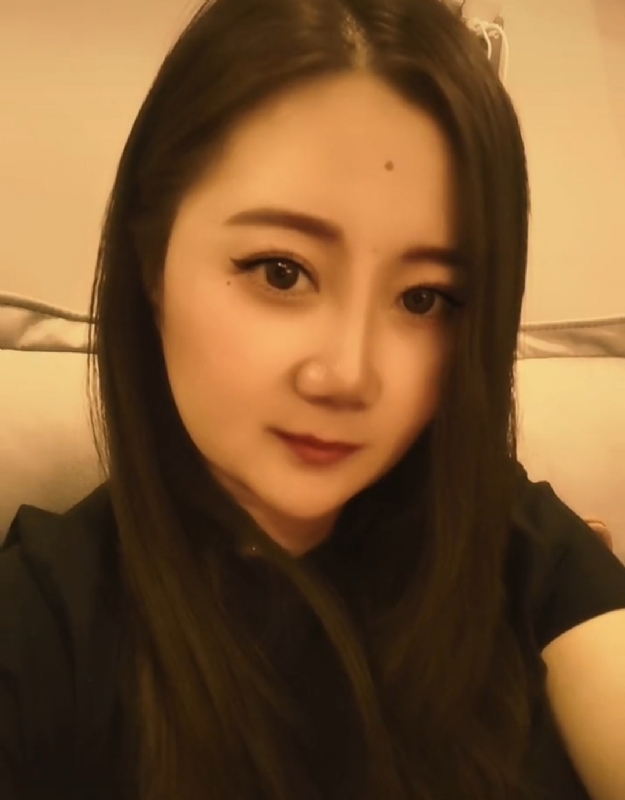 雯雯的第三张照片--莆田婚介网
