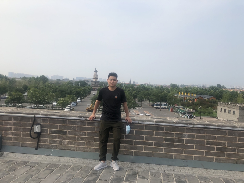 123.向左向右的第一张照片--莆田婚介网