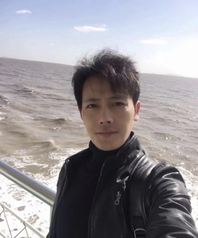 疯狂的小鱼的第一张照片--莆田婚介网