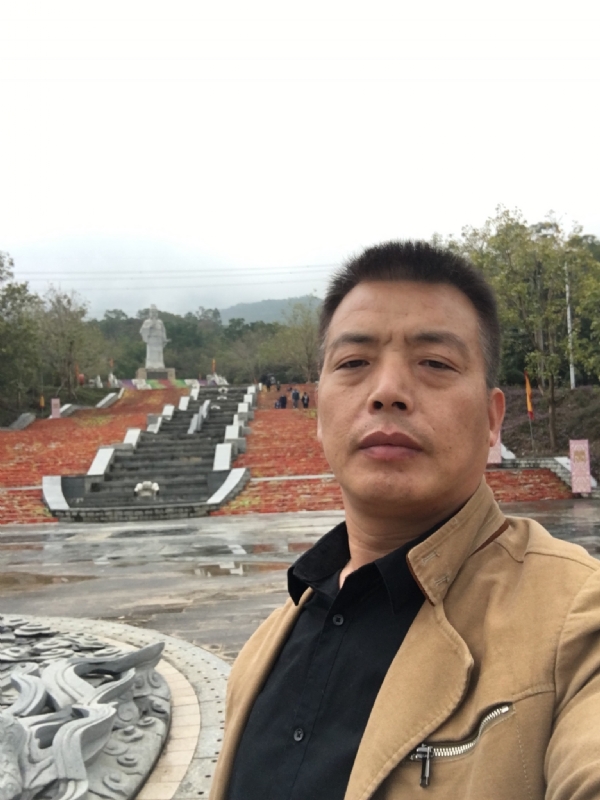 开心的松鼠的第二张照片--莆田婚介网