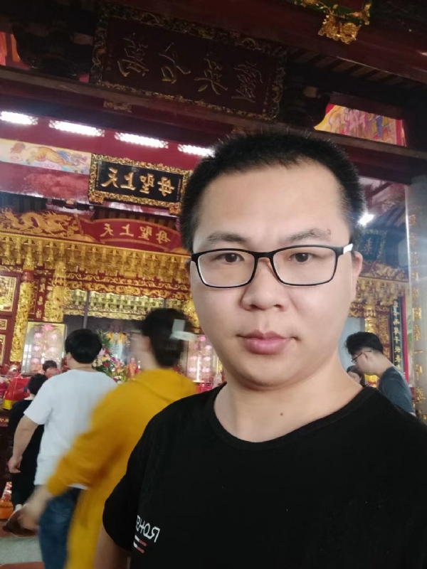 天哥的第二张照片--莆田婚介网