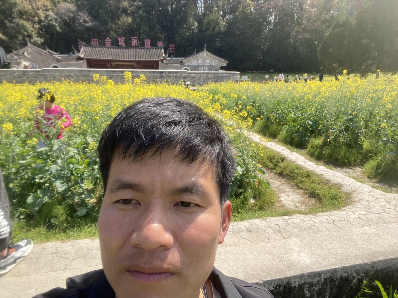 开心的第一张照片--莆田婚介网