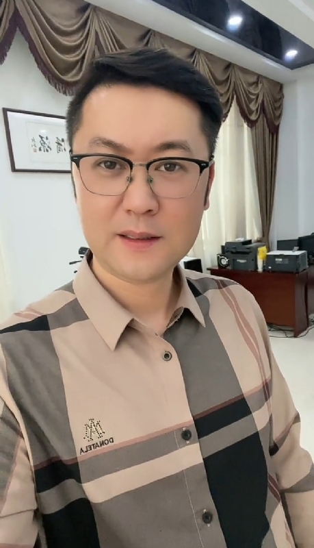 勤勉的第一张照片--莆田婚介网