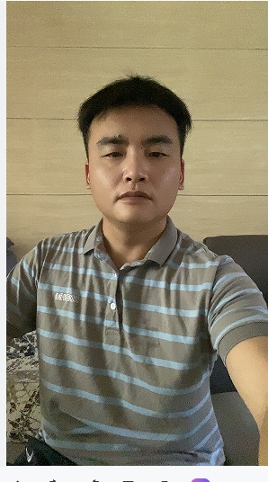 走在红毯那一天的第一张照片--莆田婚介网