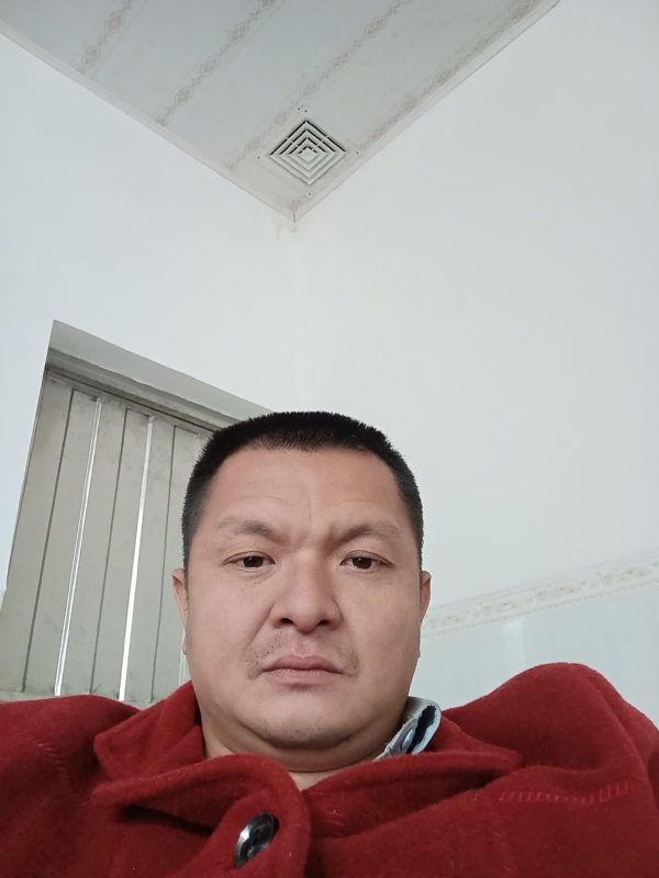 兰成龙的第一张照片--莆田婚介网