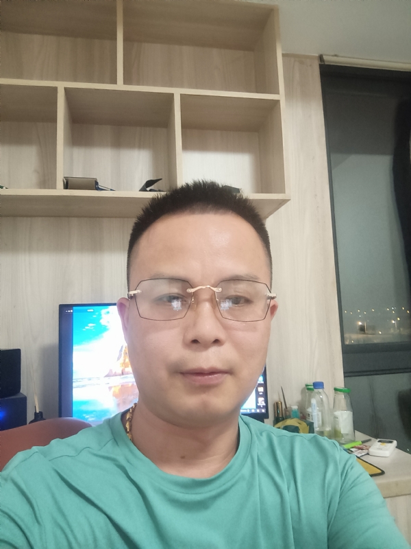 逍遥霸道的第一张照片--莆田婚介网